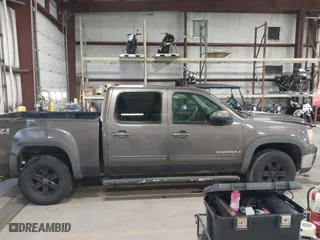 2008 GMC Sierra 1500 Work Truck with VIN 2GTEK133981271537, listed as a IAAI auction lot 41541225 with 212,332 mi miles. Bid and sale history available at carsss.com. Image 13.