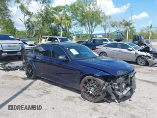 2018 BMW M3 z VIN WBS8M9C57J5K98465, wystawiony jako IAAI lot #41918104 z przebiegiem 44 100 mil mil oraz . Historia ofert i sprzedaży dostępna na DreamBid. Obrazek 1.