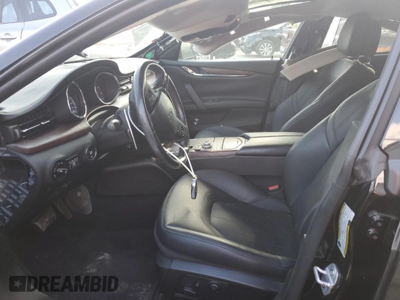 2018 Maserati Quattroporte S Q4 z VIN ZAM56YRA5J1286580, wystawiony jako Copart lot #71858884 z przebiegiem 27 339 mil mil oraz Szkoda całkowita • Salvage title. Historia ofert i sprzedaży dostępna na DreamBid. Obrazek 7.