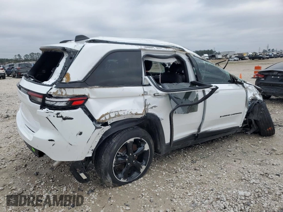 2024 Jeep Grand Cherokee Laredo X с VIN 1C4RJGAG5RC195923, выставлен на аукционе Copart как лот 46088565 с пробегом Не указан миль и На запчасти • Non repairable. История ставок и продаж доступна на DreamBid. Изображение 3.