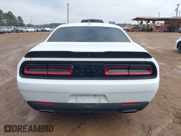 2021 Dodge Challenger GT z VIN 2C3CDZJG5MH674314, wystawiony jako IAAI lot #41593329 z przebiegiem 32 161 mil mil oraz . Historia ofert i sprzedaży dostępna na DreamBid. Obrazek 17.