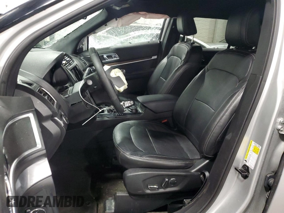 2018 Ford Explorer Limited с VIN 1FM5K8F88JGA85573, выставлен на аукционе Copart как лот 86690844 с пробегом 64 644 миль миль и Списание • Salvage title. История ставок и продаж доступна на DreamBid. Изображение 7.