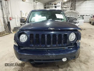 2014 Jeep Patriot Sport with VIN 1C4NJPBA1ED553340, listed as a IAAI auction lot 41212383 with 119,819 mi miles and . Bid and sale history available at DreamBid. Image 12.