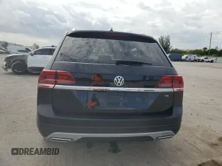 2018 Volkswagen Atlas Launch Edition with VIN 1V2BR2CA7JC510844, listed as a Copart auction lot 76652404 with 130,048 mi miles and Salvage title. Bid and sale history available at DreamBid. Image 6.