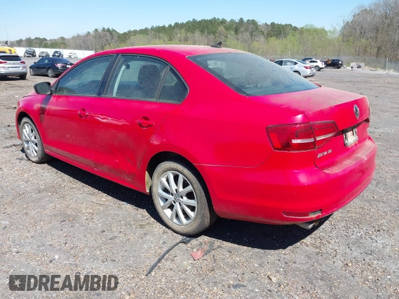 2015 Volkswagen Jetta SE с VIN 3VWD17AJ3FM239768, выставлен на аукционе IAAI как лот 41809453 с пробегом 151 967 миль миль и . История ставок и продаж доступна на DreamBid. Изображение 3.