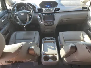 2017 Honda Odyssey Touring z VIN 5FNRL5H98HB018144, wystawiony jako Copart lot #84503884 z przebiegiem 85 437 mil mil oraz Szkoda całkowita • Salvage title. Historia ofert i sprzedaży dostępna na DreamBid. Obrazek 8.