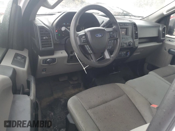 2018 Ford F-150 XL с VIN 1FTMF1CB5JKF89264, выставлен на аукционе Copart как лот 62482135 с пробегом 136 251 миль миль и Списание • Salvage title. История ставок и продаж доступна на DreamBid. Изображение 8.