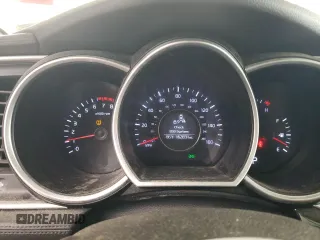 2015 Kia Optima EX z VIN 5XXGN4A75FG452374, wystawiony jako Copart lot #59928725 z przebiegiem 162 831 mil mil oraz Szkoda całkowita • Salvage title. Historia ofert i sprzedaży dostępna na DreamBid. Obrazek 9.