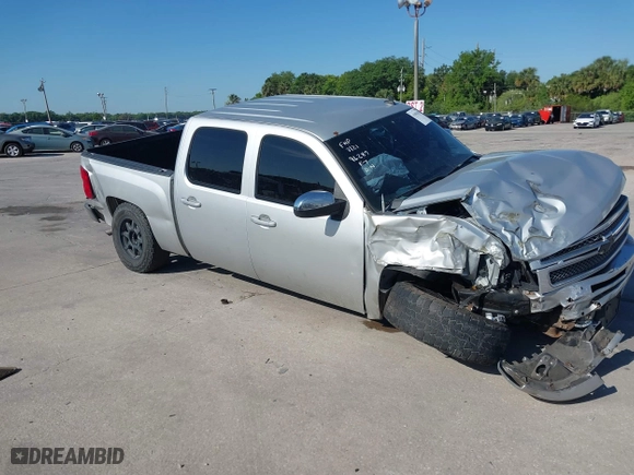 2012 Chevrolet Silverado 1500 LT with VIN 3GCPCSE00CG280478, listed as a IAAI auction lot 41894193 with 216,284 mi miles. Bid and sale history available at carsss.com. Image 1.