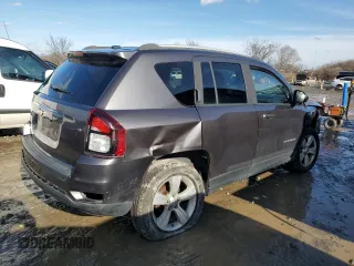 2016 Jeep Compass Sport with VIN 1C4NJDBB9GD655074, listed as a Copart auction lot 43328305 with 122,863 mi miles and Salvage Title. Bid and sale history available at carsss.com. Image 3.