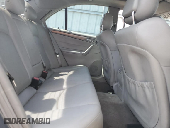 2004 Mercedes-Benz C 230 Kompressor with VIN WDBRF40J84F483289, listed as a Copart auction lot 60732195 with 109,846 mi miles and Clean title. Bid and sale history available at DreamBid. Image 10.