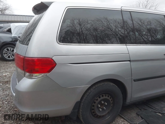 2010 Honda Odyssey LX with VIN 5FNRL3H26AB008709, listed as a IAAI auction lot 41836230 with 168,267 mi miles and . Bid and sale history available at DreamBid. Image 16.