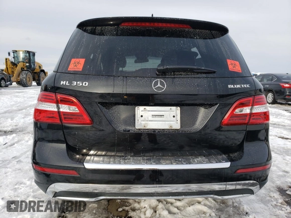 2013 Mercedes-Benz M 350 z VIN 4JGDA2EB1DA241808, wystawiony jako Copart lot #87596005 z przebiegiem Nie podano mil oraz Szkoda całkowita • Salvage title. Historia ofert i sprzedaży dostępna na DreamBid. Obrazek 6.