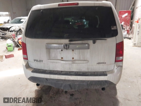 2014 Honda Pilot LX with VIN 5FNYF4H27EB025811, listed as a IAAI auction lot 41501702 with 144,909 mi miles and . Bid and sale history available at DreamBid. Image 16.