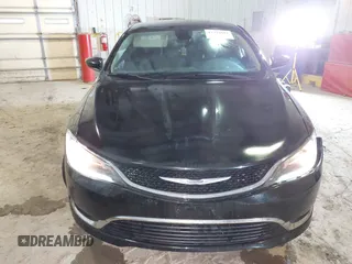2016 Chrysler 200 Limited with VIN 1C3CCCAB5GN177523, listed as a IAAI auction lot 41711633 with 147,332 mi miles. Bid and sale history available at carsss.com. Image 12.