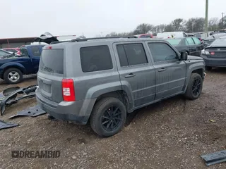 2014 Jeep Patriot Sport z VIN 1C4NJRBB2ED509495, wystawiony jako IAAI lot #41649812 z przebiegiem 192 488 mil mil oraz . Historia ofert i sprzedaży dostępna na DreamBid. Obrazek 4.