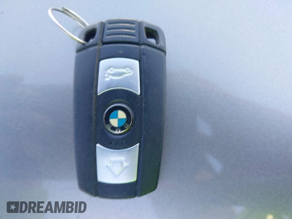 2011 BMW 3 Series 335i xDrive с VIN WBAPL5C54BA916829, выставлен на аукционе IAAI как лот 41760447 с пробегом 133 057 миль миль и . История ставок и продаж доступна на DreamBid. Изображение 11.