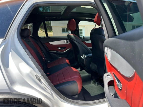 2020 Mercedes-Benz GLC 300 z VIN WDC0G8EB6LF742144, wystawiony jako Copart lot #57824515 z przebiegiem 104 234 mil mil oraz Czysty tytuł • Clean title. Historia ofert i sprzedaży dostępna na DreamBid. Obrazek 9.