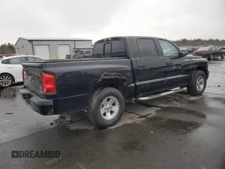 2008 Dodge Dakota SLT z VIN 1D7HW48N98S523242, wystawiony jako Copart lot #81602774 z przebiegiem 94 252 mil mil oraz Czysty tytuł • Clean title. Historia ofert i sprzedaży dostępna na DreamBid. Obrazek 3.