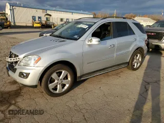 2011 Mercedes-Benz M 350 z VIN 4JGBB8GB0BA702594, wystawiony jako Copart lot #83070154 z przebiegiem 211 611 mil mil oraz Szkoda całkowita • Salvage title. Historia ofert i sprzedaży dostępna na DreamBid. Obrazek 1.