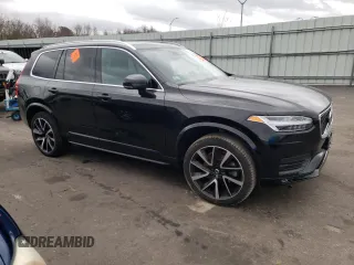 2020 Volvo XC90 Momentum with VIN YV4A22PK9L1589756, listed as a Copart auction lot 68428982 with 41,911 mi miles. Bid and sale history available at carsss.com. Image 4.