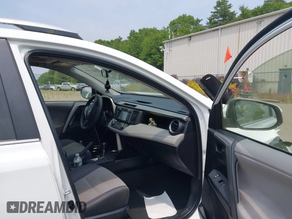 2013 Toyota RAV4 XLE с VIN JTMRFREV3DD024208, выставлен на аукционе IAAI как лот 42444135 с пробегом 191 772 миль миль и . История ставок и продаж доступна на DreamBid. Изображение 5.