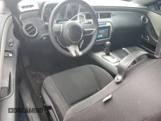 2011 Chevrolet Camaro 2LS z VIN 2G1FA1ED0B9143377, wystawiony jako Copart lot #38783884 z przebiegiem 183 478 mil mil oraz Nie do naprawy. Historia ofert i sprzedaży dostępna na DreamBid. Obrazek 8.