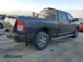 2022 Ram 2500 Big Horn with VIN 3C6UR5DL8NG422309, listed as a Copart auction lot 83674524 with 19,369 mi miles and Salvage Title. Bid and sale history available at carsss.com. Image 3.