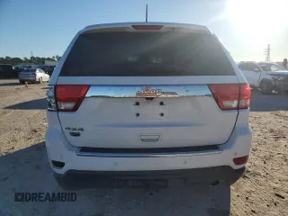 2013 Jeep Grand Cherokee Overland with VIN 1C4RJFCG8DC606862, listed as a Copart auction lot 82149804 with 155,999 mi miles and Salvage Title. Bid and sale history available at carsss.com. Image 6.