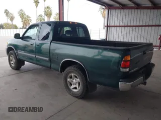 2003 Toyota Tundra SR5 with VIN 5TBRT34133S345035, listed as a IAAI auction lot 41700784 with 372,478 mi miles and . Bid and sale history available at DreamBid. Image 3.