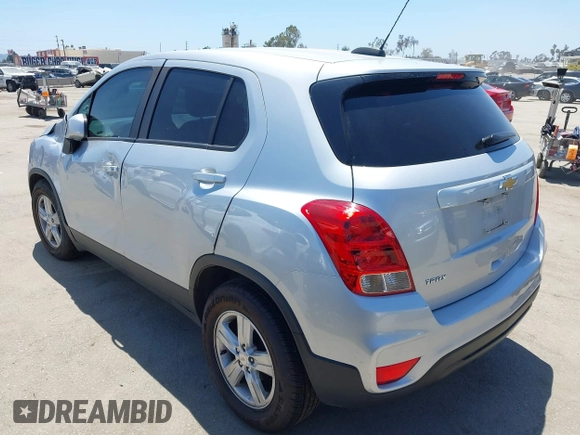 2022 Chevrolet Trax LS with VIN KL7CJKSM5NB542130, listed as a IAAI auction lot 42304634 with 43,670 mi miles and . Bid and sale history available at DreamBid. Image 3.