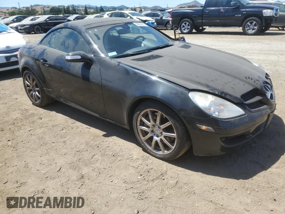 2006 Mercedes-Benz SLK 350 с VIN WDBWK56FX6F121412, выставлен на аукционе Copart как лот 58622505 с пробегом 53 241 миль миль и Чистый • Clean title. История ставок и продаж доступна на DreamBid. Изображение 4.
