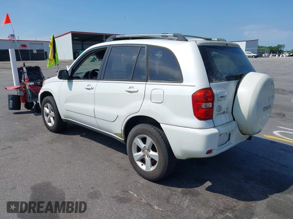 2005 Toyota RAV4 with VIN JTEGD20V350084568, listed as a IAAI auction lot 42127157 with 252,562 mi miles. Bid and sale history available at carsss.com. Image 3.