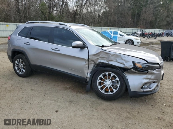 2020 Jeep Cherokee Latitude Plus with VIN 1C4PJLLB8LD610493, listed as a Copart auction lot 47134005 with 125,321 mi miles and Non Repairable. Bid and sale history available at carsss.com. Image 4.