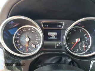 2019 Mercedes-Benz GLS 550 with VIN 4JGDF7DE7KB207583, listed as a Copart auction lot 61720464 with 76,040 mi miles and Salvage Title. Bid and sale history available at DreamBid. Image 9.