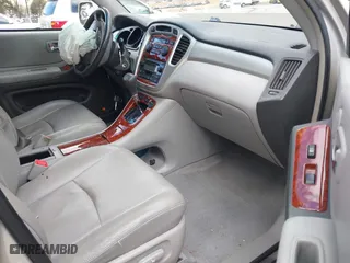 2006 Toyota Highlander w/3rd Row with VIN JTEDP21A060104055, listed as a IAAI auction lot 41786954 with 131,160 mi miles. Bid and sale history available at carsss.com. Image 5.