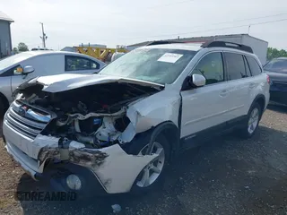 2013 Subaru Outback Limited с VIN 4S4BRCPC1D3241744, выставлен на аукционе IAAI как лот 42289563 с пробегом 88 224 миль миль и . История ставок и продаж доступна на DreamBid. Изображение 6.