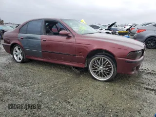 2000 BMW M5 z VIN WBSDE9346YBZ94118, wystawiony jako Copart lot #82637564 z przebiegiem Nie podano mil oraz Szkody całkowita. Historia ofert i sprzedaży dostępna na DreamBid. Obrazek 4.