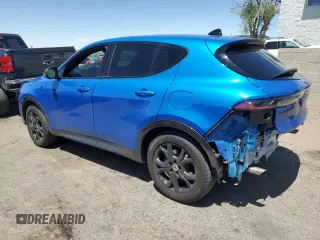 2024 Dodge Hornet R/T Plus z VIN ZACPDFDW2R3A25095, wystawiony jako Copart lot #54047445 z przebiegiem 5 090 mil mil oraz Szkoda całkowita • Salvage title. Historia ofert i sprzedaży dostępna na DreamBid. Obrazek 2.