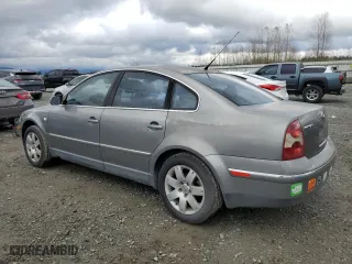 2001 Volkswagen Passat GLX with VIN WVWRH63B71P294845, listed as a Copart auction lot 79337764 with 132,563 mi miles and Clean Title. Bid and sale history available at carsss.com. Image 2.