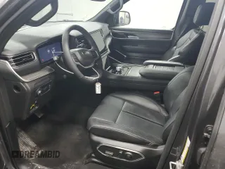 2024 Jeep Wagoneer Series III with VIN 1C4SJVDP7RS176720, listed as a Copart auction lot 42822295 with 10,959 mi miles and Clean title. Bid and sale history available at DreamBid. Image 7.