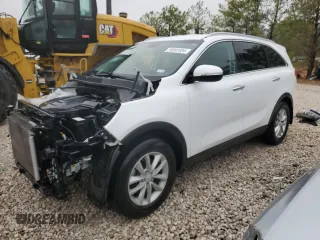2017 Kia Sorento LX V6 with VIN 5XYPG4A50HG247469, listed as a Copart auction lot 39062484 with 84,811 mi miles and Clean Title. Bid and sale history available at carsss.com. Image 1.