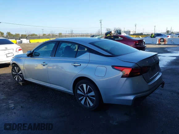 2021 Nissan Altima 2.5 SV with VIN 1N4BL4DV7MN341133, listed as a IAAI auction lot 41590705 with 66,294 mi miles. Bid and sale history available at carsss.com. Image 3.