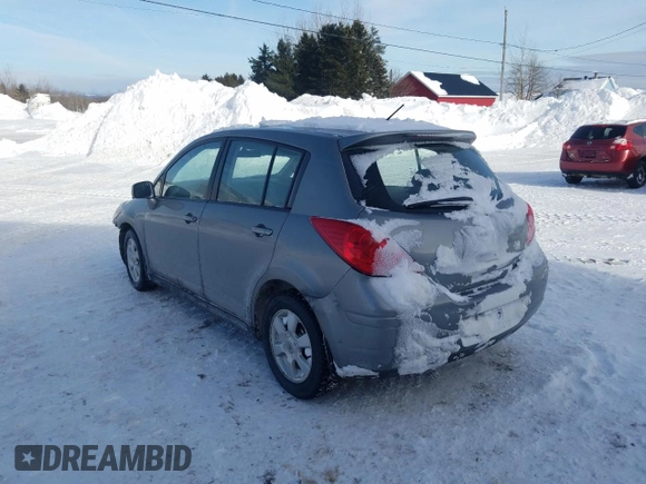 2007 Nissan Versa 1.8 S with VIN 3N1BC13E57L437120, listed as a Copart auction lot 44674835 with 103,000 mi miles and Salvage Title. Bid and sale history available at carsss.com. Image 2.