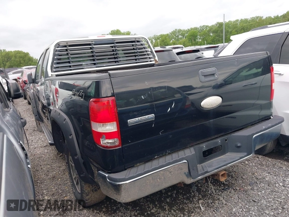 2007 Ford F-150 XLT with VIN 1FTPX14V07KC69605, listed as a IAAI auction lot 39335496 with 125,447 mi miles. Bid and sale history available at carsss.com. Image 3.