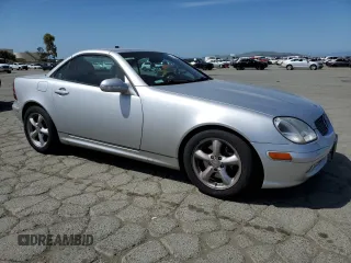 2001 Mercedes-Benz SLK-Class with VIN WDBKK65F61F225362, listed as a Copart auction lot 53525495 with 119,349 mi miles and Salvage Title. Bid and sale history available at carsss.com. Image 4.