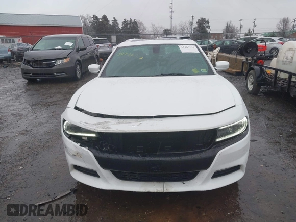 2015 Dodge Charger SXT with VIN 2C3CDXJG3FH746506, listed as a IAAI auction lot 41463713 with 130,687 mi miles. Bid and sale history available at carsss.com. Image 12.