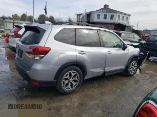 2021 Subaru Forester Premium with VIN JF2SKAJC6MH451959, listed as a Copart auction lot 46230785 with 38,430 mi miles and Salvage Title. Bid and sale history available at carsss.com. Image 3.