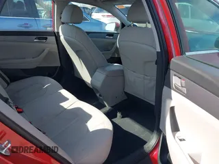 2018 Hyundai Sonata SE with VIN 5NPE24AF8JH693222, listed as a IAAI auction lot 41957851 with 103,862 mi miles and . Bid and sale history available at carsss.com. Image 8.