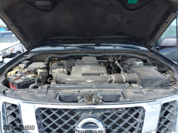 2012 Nissan Pathfinder SV with VIN 5N1AR1NN4CC632194, listed as a IAAI auction lot 41871512 with 135,571 mi miles. Bid and sale history available at carsss.com. Image 10.